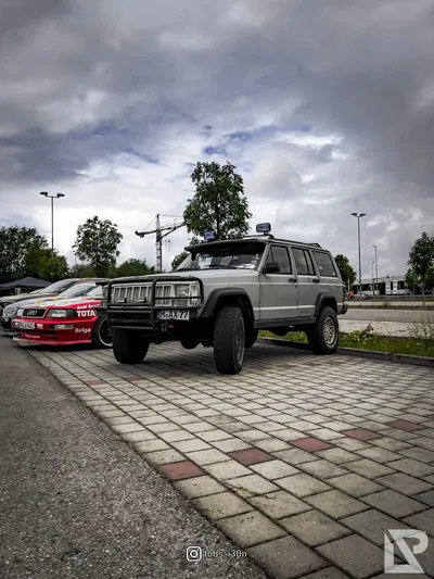 Bavarian Car Meet — 12